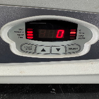 New Brunswick I24 Incubator Shaker image 2